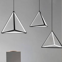 Suspension pyramide à LED : Style Novelty | Marco Lucetti