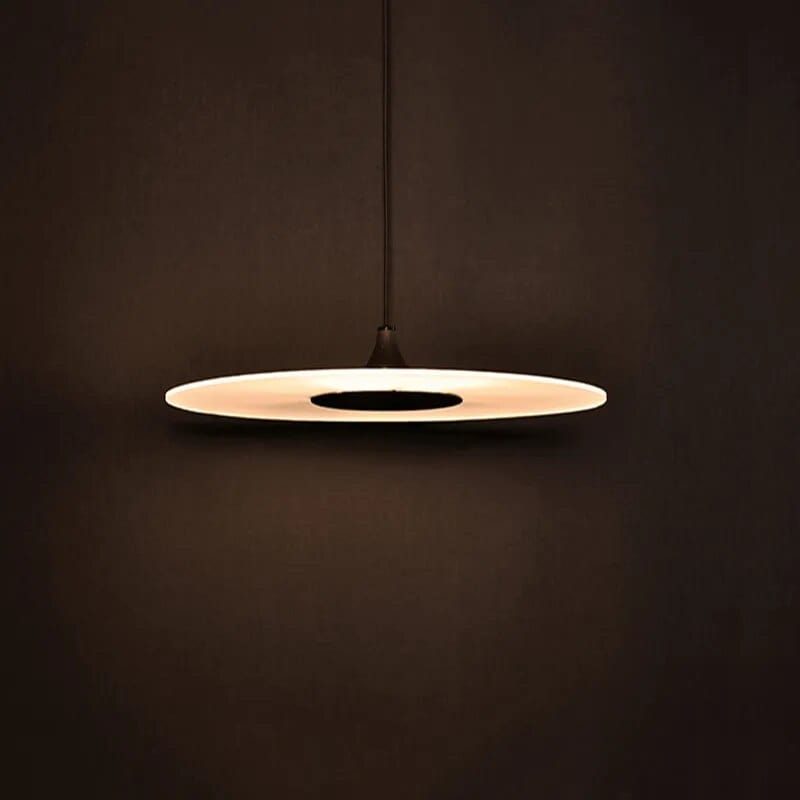 Suspension ronde au design minimaliste innovant. | Marco Lucetti