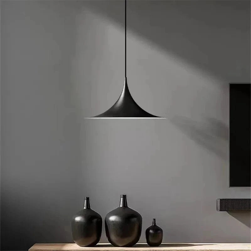 Suspension Scandi Seim - Lampe danoise minimaliste en métal unique | Marco Lucetti