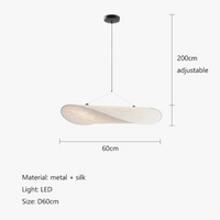 Suspension tendue Nordic LED en soie pour un éclairage minimaliste dans le salon ou la chambre à coucher.