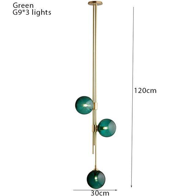 Suspension tube doré avec boules en verre contemporain | Marco Lucetti 3 lampes - vert