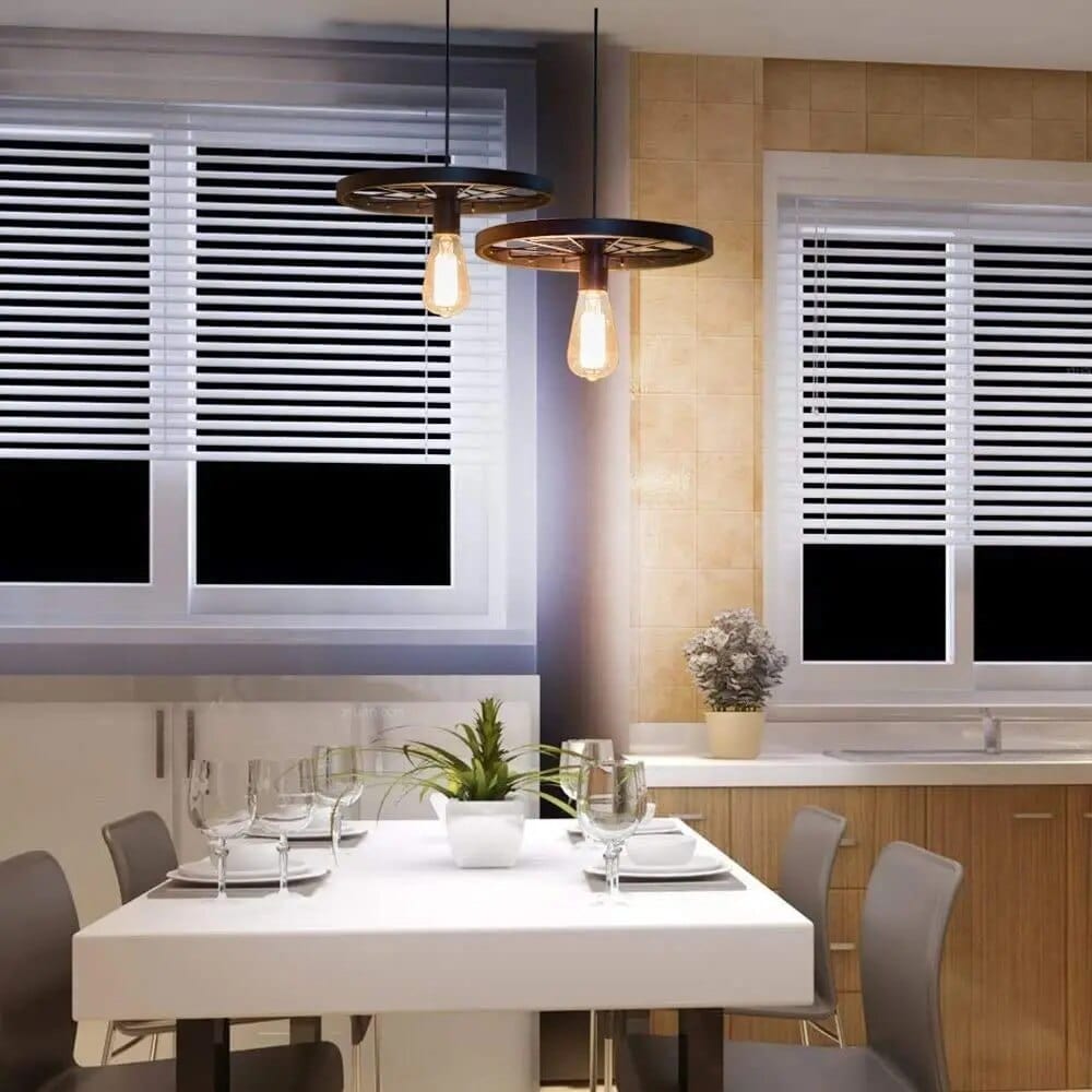 Suspension Vintage avec Roue en Fer | Marco Lucetti