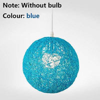 Suspension Wicker en boule de tissu coloré | Marco Lucetti Bleu / 15cm