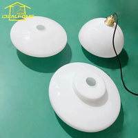 Suspensions en verre lait crème modernes décoratives. | Marco Lucetti