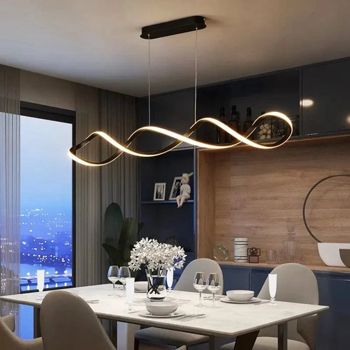 Suspensions lumineuses modernes pour une décoration de salle à manger smart et moderne | Marco Lucetti