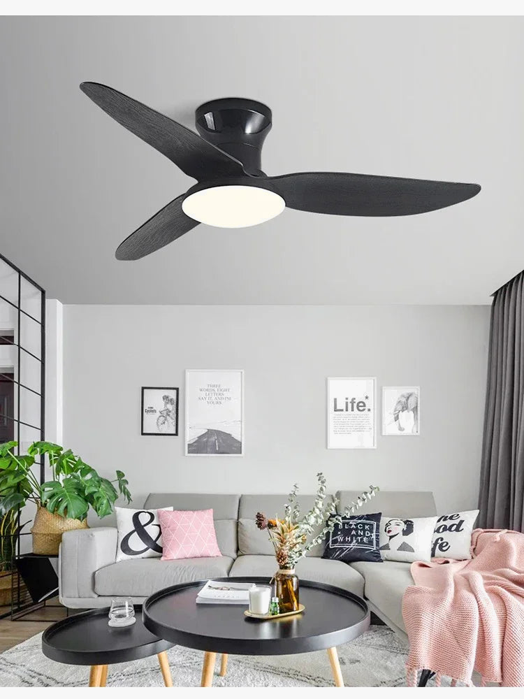 Ventilateurs de plafond modernes à moteur continu avec télécommande - InnovAir Sync